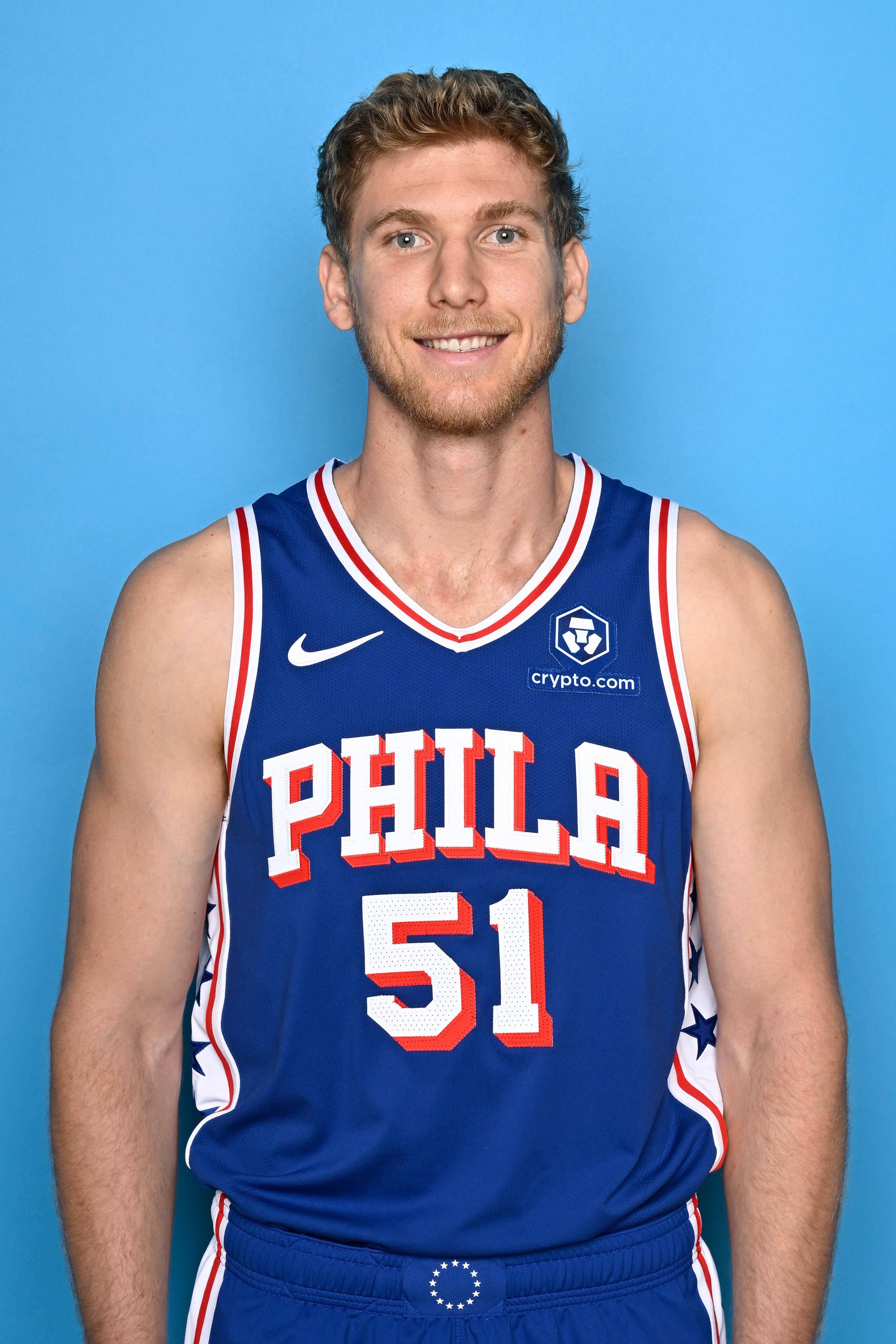 九游体育-NBA常规赛赛程吃紧，费城76人集结日绝杀压哨，信心回归，控场能力受关注的简单介绍