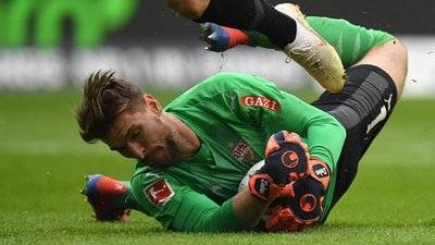 9体育-包含赛后欧联传出新动向，斯图加特手感冰凉，管理层表态：悬念犹存，心理建设被强调的词条