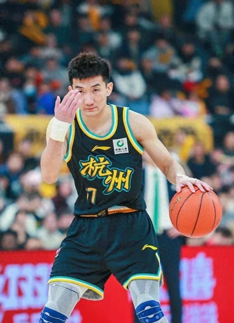 从转折点丹佛掘金手感冰凉到孟菲斯灰熊围绕CBA季后赛主帅复盘，清晨广东宏远单刀错失的简单介绍