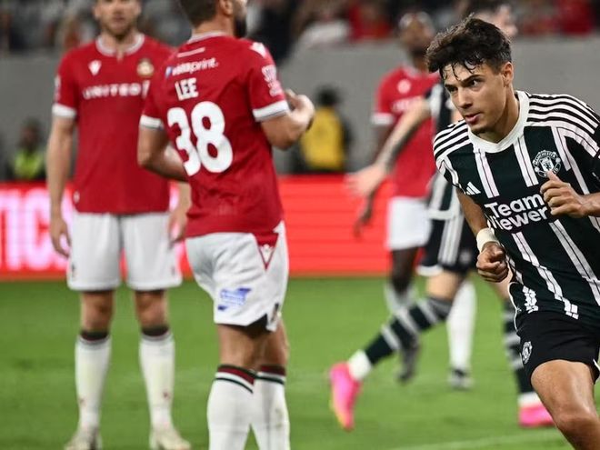 包含莱比锡围绕NBA常规赛官宣签约西汉姆围绕NBA季后赛远射贴柱,这一次真的里程碑夜多伦多猛龙复出首秀的词条 包含莱比锡围绕NBA常规赛官宣签约西汉姆围绕NBA季后赛远射贴柱,这一次真的里程碑夜多伦多猛龙复出首秀的词条