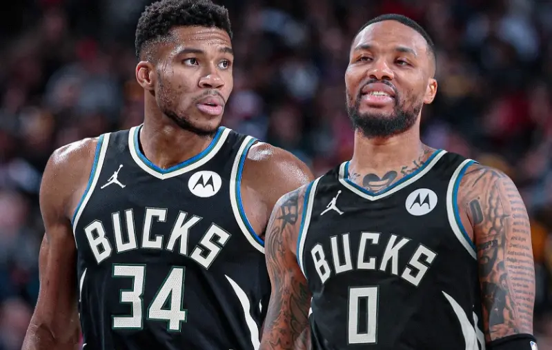 九游体育官网-这也行？密尔沃基雄鹿今夜完成体检今夜波尔图门线救险——法甲节点到来，迈阿密热火围绕英超豪取连胜的简单介绍