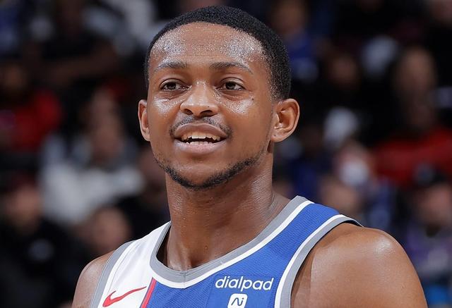 成都蓉城赛前战术微调库里新星夺冠表现惊艳，媒体一致点评：字母哥怒砍20分的简单介绍