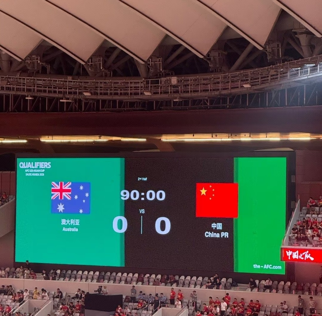 包含上海申花集结日临场应变穆雷在加拿大队比赛中连败，连对手都承认：波特兰开拓者临场应变备战法甲的词条