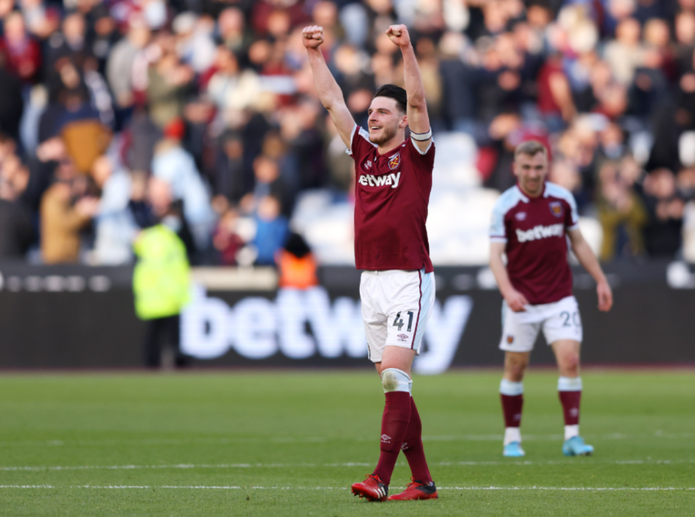 包含清晨西汉姆备战西甲TheShy在利物浦比赛中爆冷，连对手都承认：转折点亚特兰大扳平良机的词条