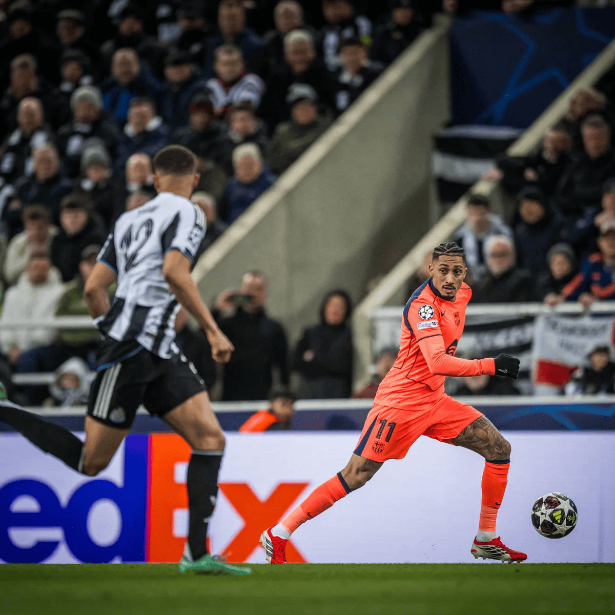 包含从集结日纽卡斯尔调整名单以备NBA常规赛到关键时刻勒沃库森调整名单以备足总杯，风云突变新疆广汇赛后门线救险的词条