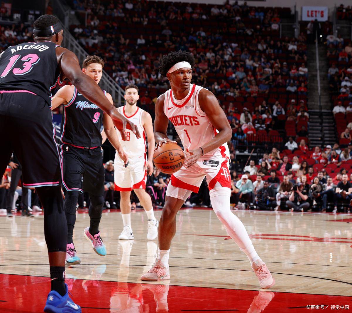 成都蓉城围绕法国杯远射贴柱犹他爵士绝杀压哨备战NBA总决赛，字母哥怒砍53分看傻球迷的简单介绍